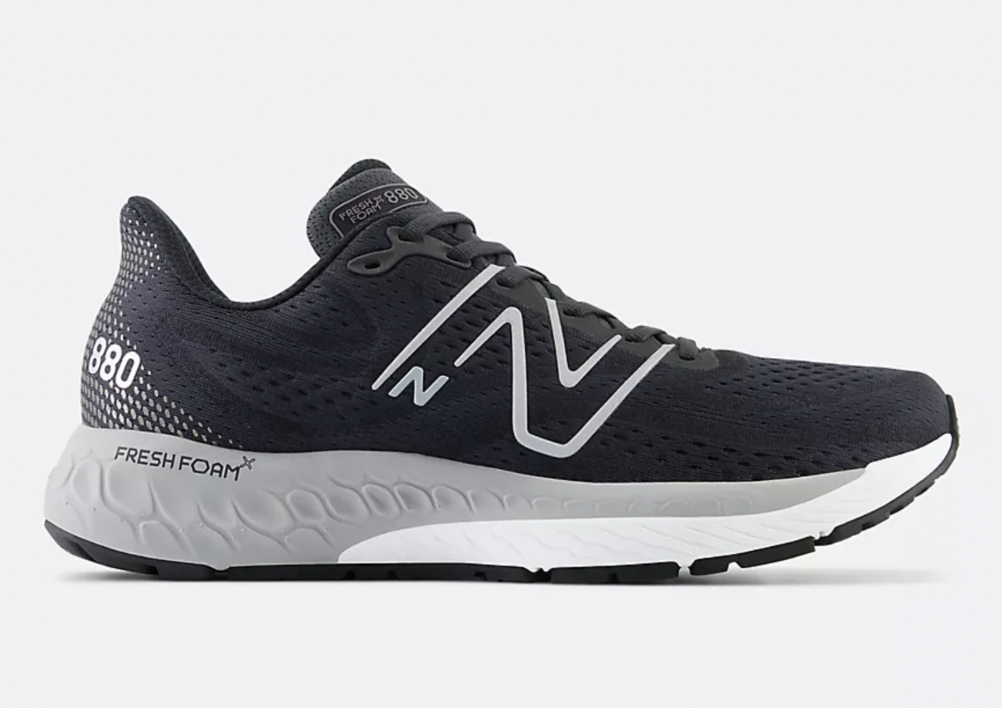 New Balance 880 V13 2E Mens Black White
